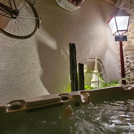Le Petit Chalet De Planaz * Desingy